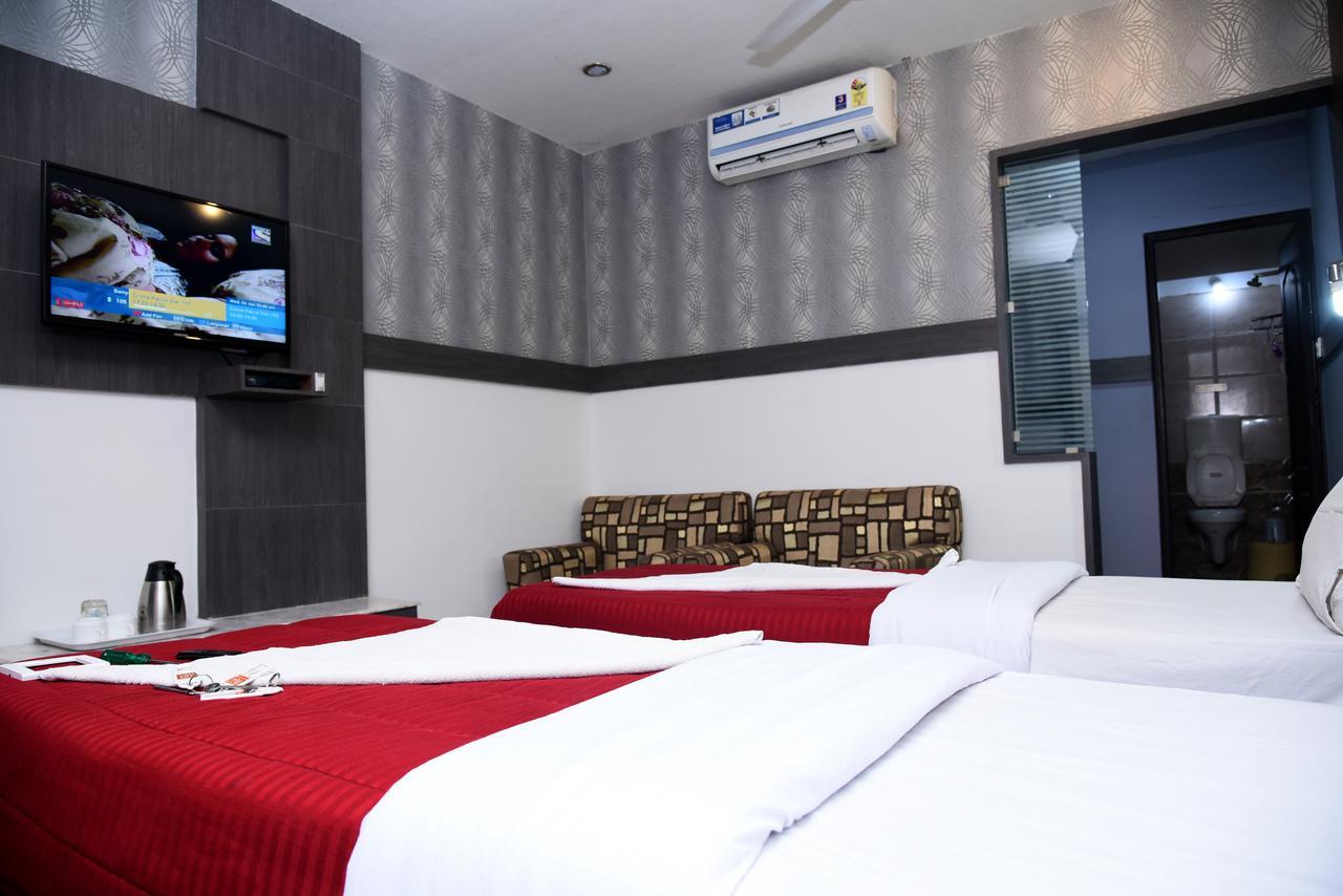Grand Choice Hotell Bangalore Rum bild