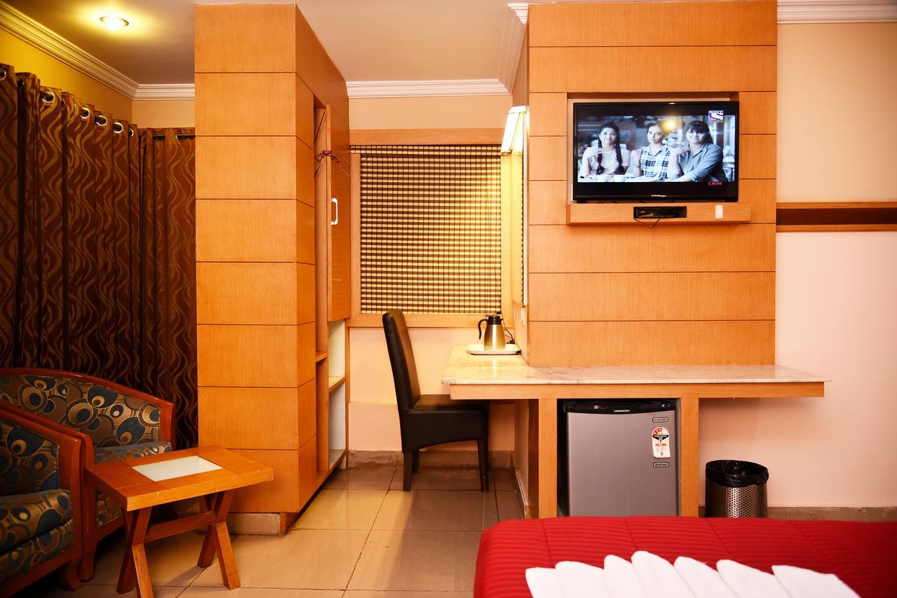 Grand Choice Hotell Bangalore Exteriör bild